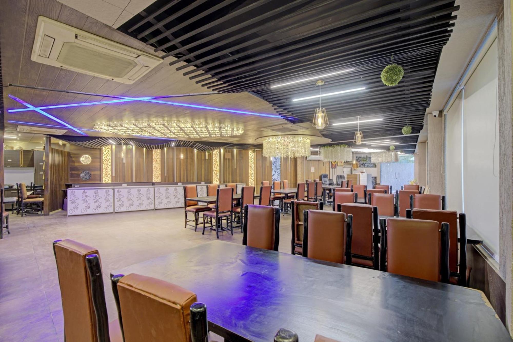 Hotel O The Kia Residency Hotel And Banquet Ahmadábád Exteriér fotografie